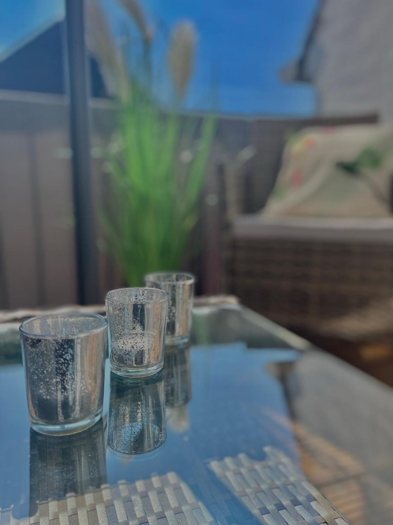 City Apartment, Ferienwohnung 3 Zkdb, Balkon, Dachgeschoss, Naehe Duesseldorf เครเฟลด์ ภายนอก รูปภาพ